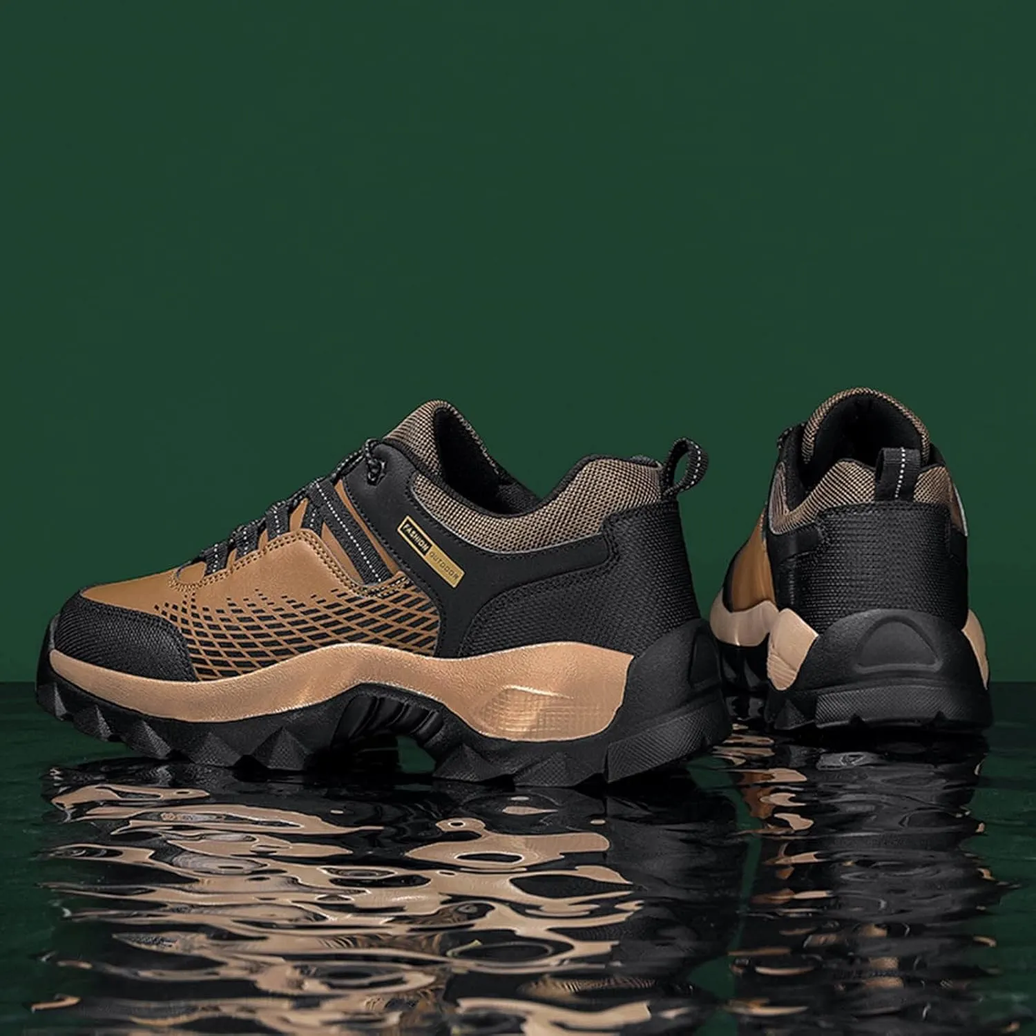 2022 Men's Outdoor Hiking Shoes Ultra Light Casual Sports Round Toe Comfortable Fashion Sports Sneaker Shelves for Men