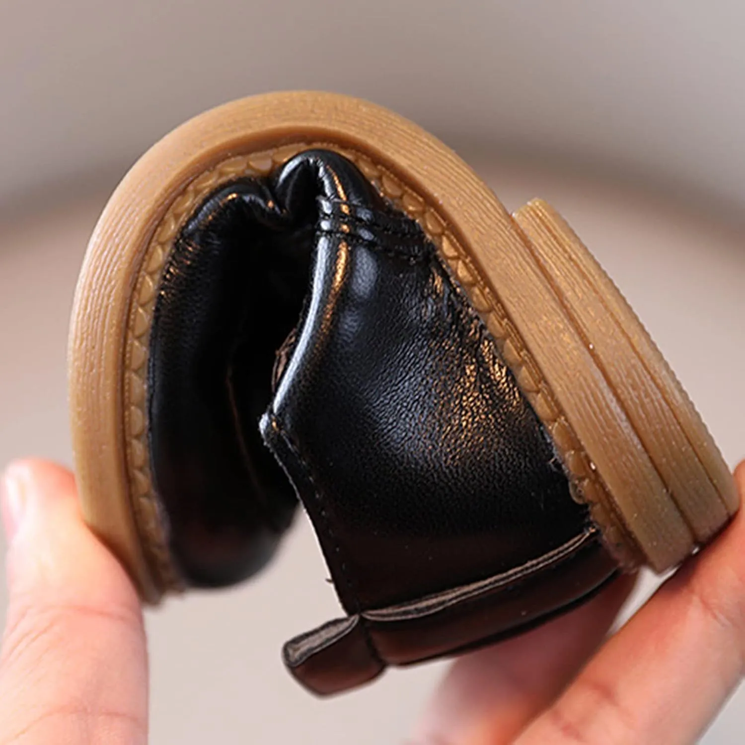 Boy’s Soft Leather Loafer Casual Dress Shoes Round Toe Buckle Thick Sole Slip On Boat Shoes School Wedding Church Loafers