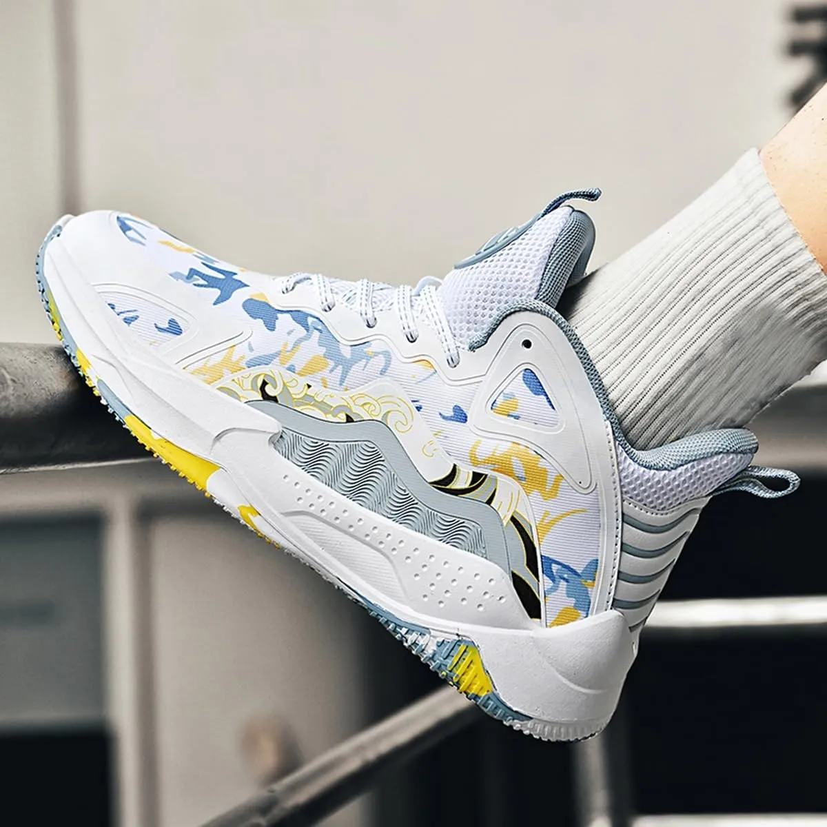 DHOVOR Womens Basketball Shoes, Teenager Fashion Basketball Sneakers, Anti-Slip Basketball Trainers Sports Shoes for Women Indoor and Outdoor