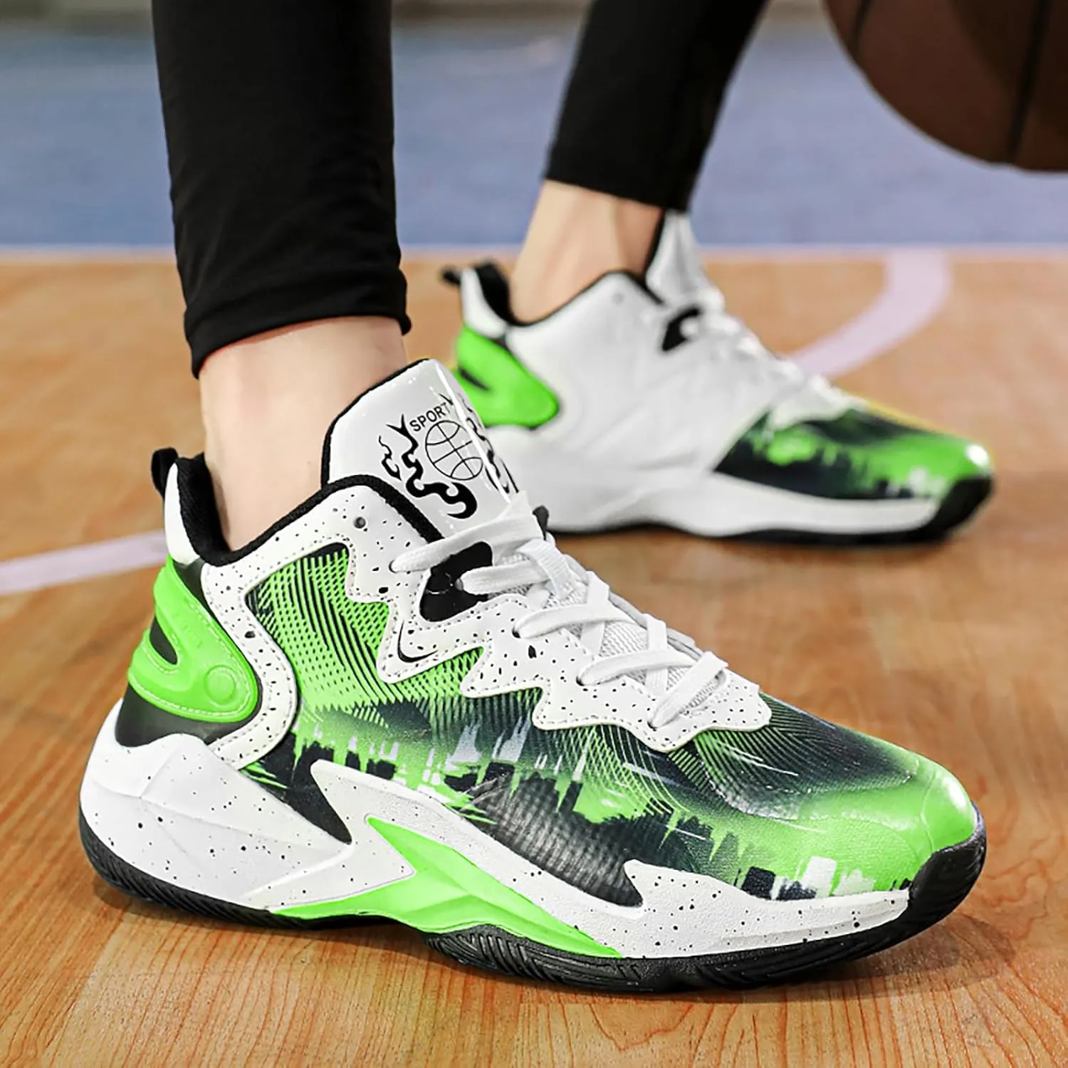 Kids Basketball Shoes Boys High-top Sports Shoes Sneakers Durable Lace-up Non-Slip Girls Running Shoes