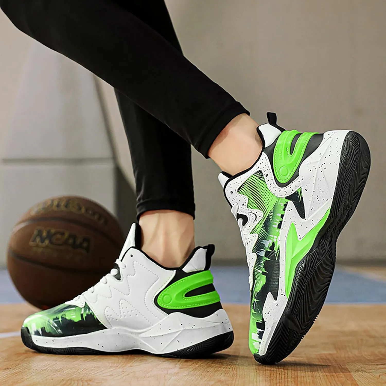 Kids Basketball Shoes Boys High-top Sports Shoes Sneakers Durable Lace-up Non-Slip Girls Running Shoes