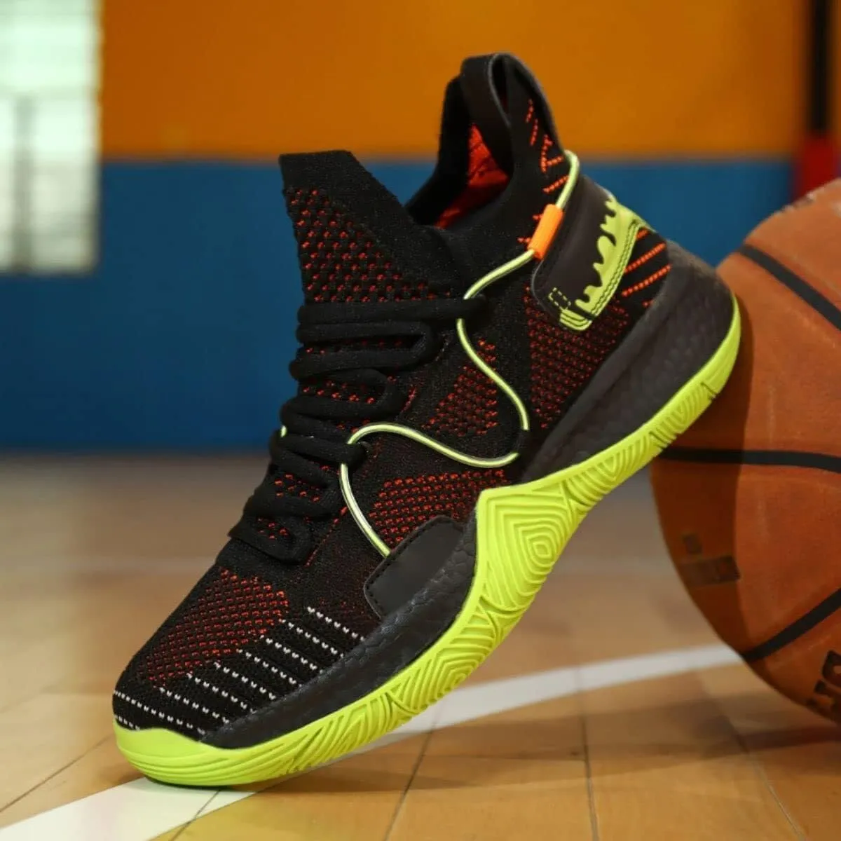 Men's Basketball Shoes with Fly Woven Mesh Breathable Straps Durable Sports Training Boots