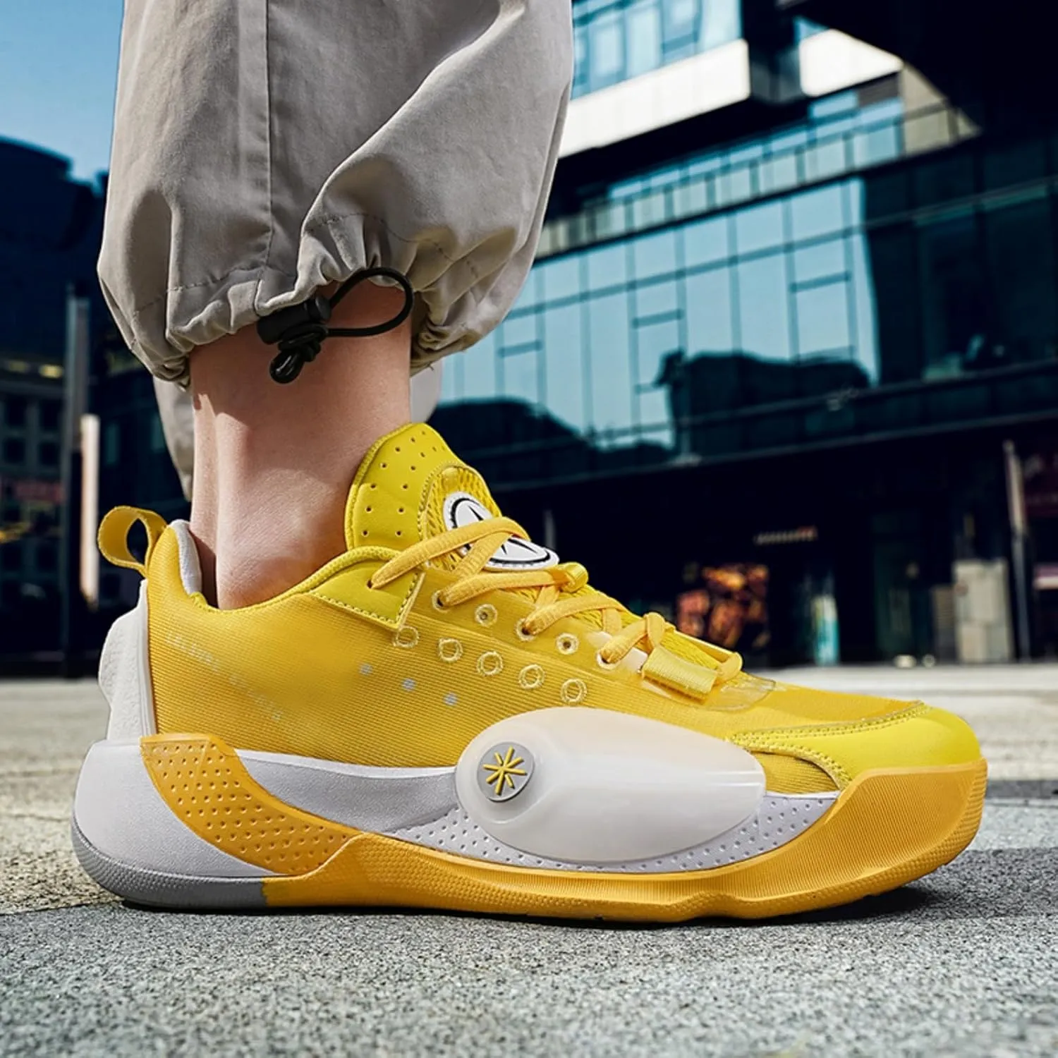 Men's Lightweight Mesh Platform Basketball Shoes Fashion High Top Non Slip Sport Sneakers for Walking Running Tennis Daily Driving