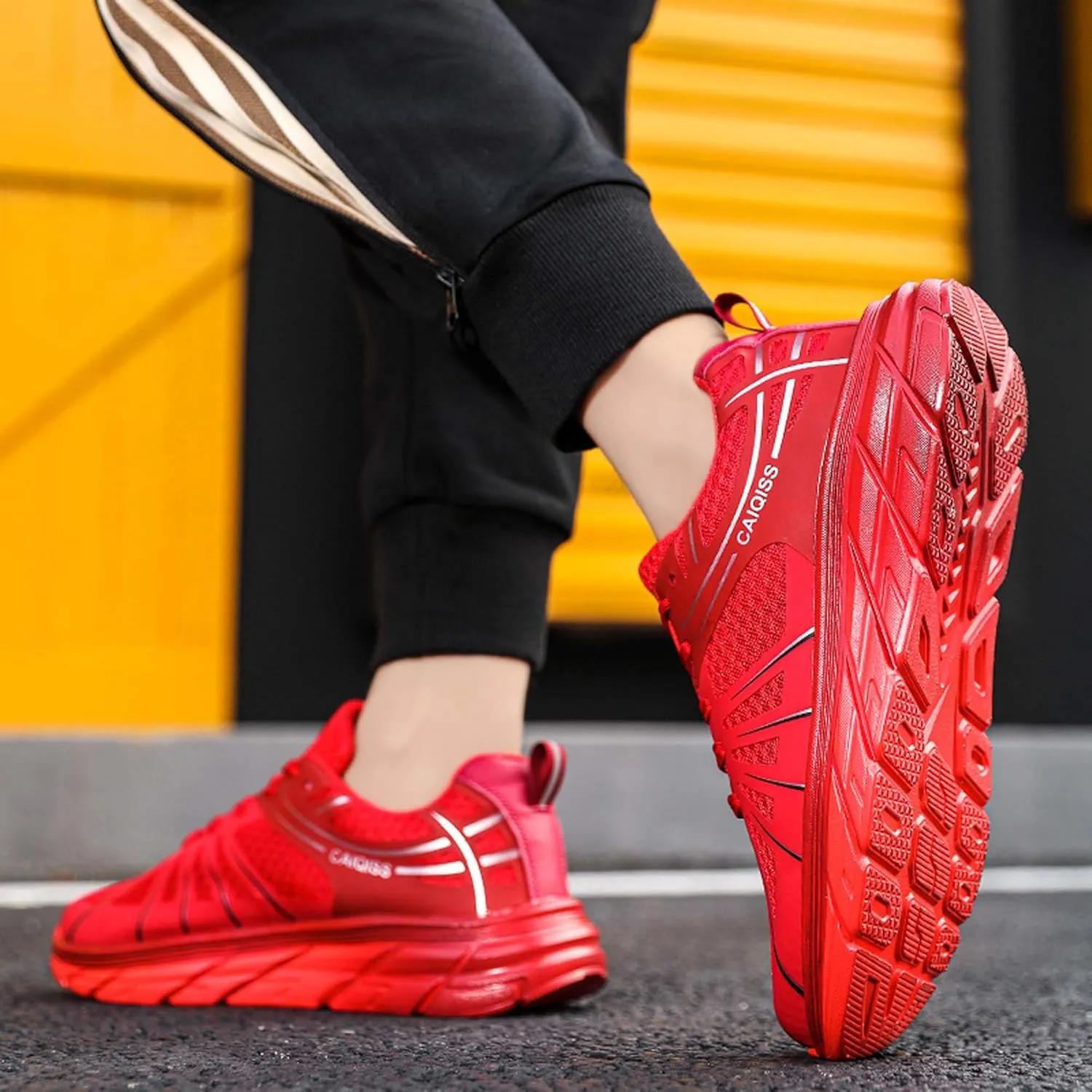 Mens Low Top Lace Up Classic Casual Walking Shoes Rubber Sole Anti Slip Running Shoes High Elasticity Basketball Sneakers Comfortable and Breathable Training Shoes Lightweight Badminton Sneakers