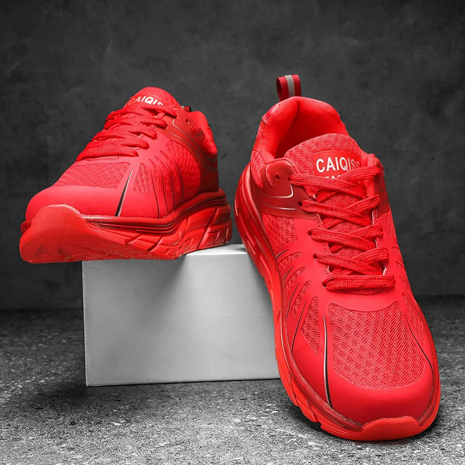 Mens Low Top Lace Up Classic Casual Walking Shoes Rubber Sole Anti Slip Running Shoes High Elasticity Basketball Sneakers Comfortable and Breathable Training Shoes Lightweight Badminton Sneakers