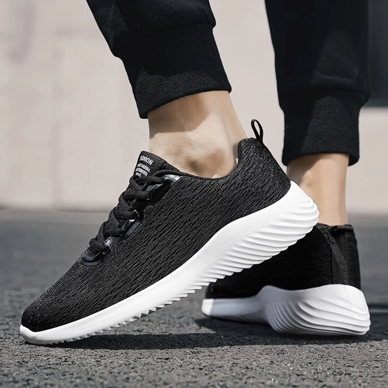 Men's Non Slip Running Shoes Breathable Casual Walking Sneakers Fashion Soft Bottom Lace Up Workout Sports Shoes