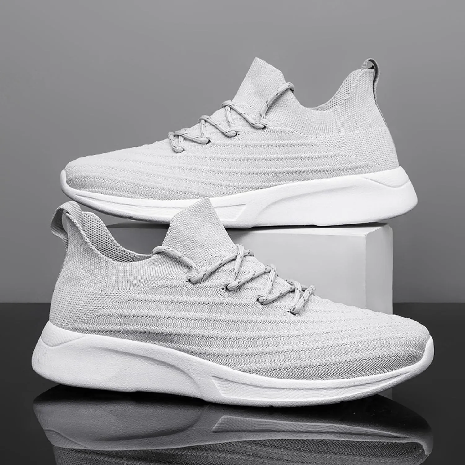 Outdoor Jogging Sneakers for Men Comfortable Lightweight Casual Walking Shoe Men's Sport Breathable Mesh Shoes
