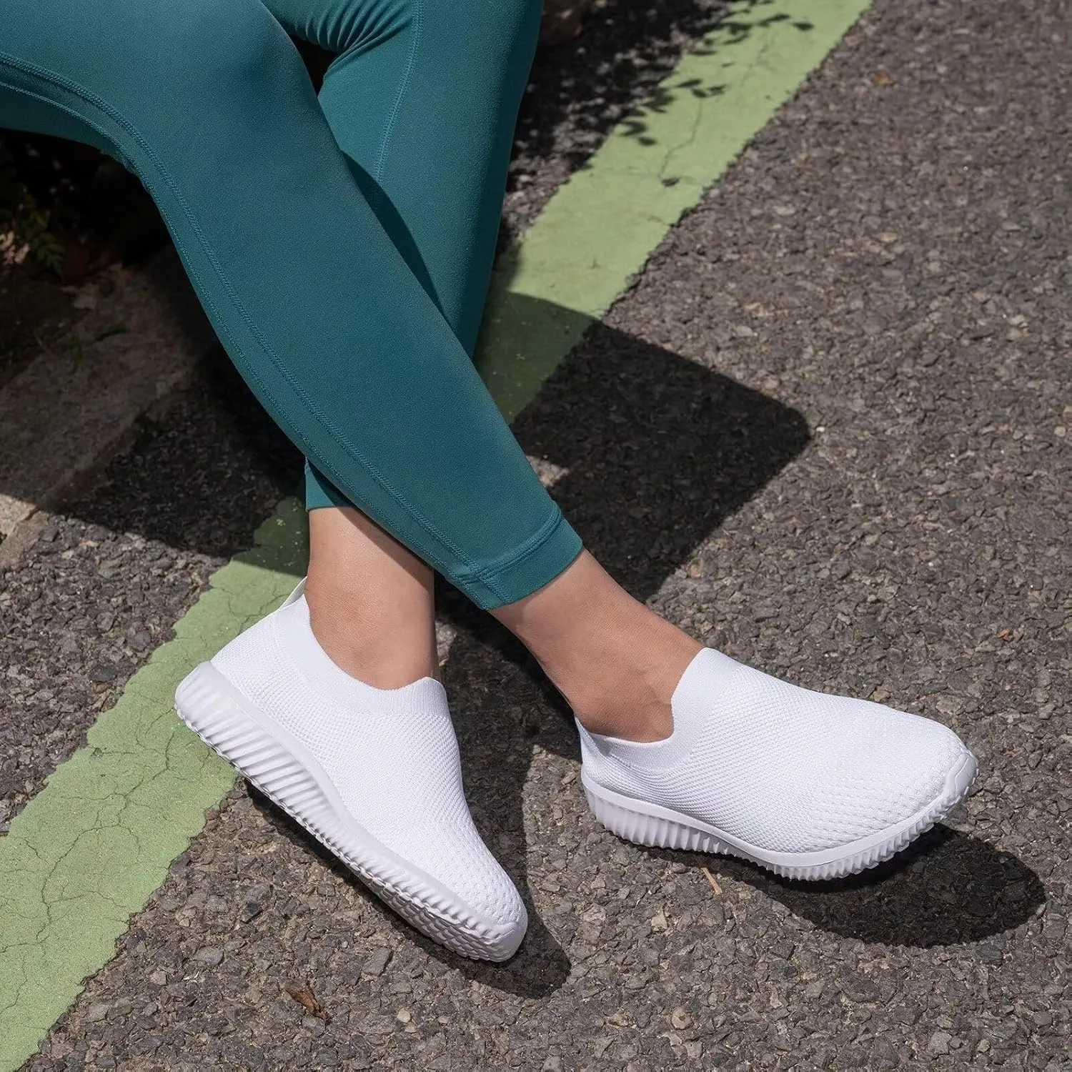 poemlady Slip On Walking Tennis Shoes Casual Running Workout Sneakers Wide