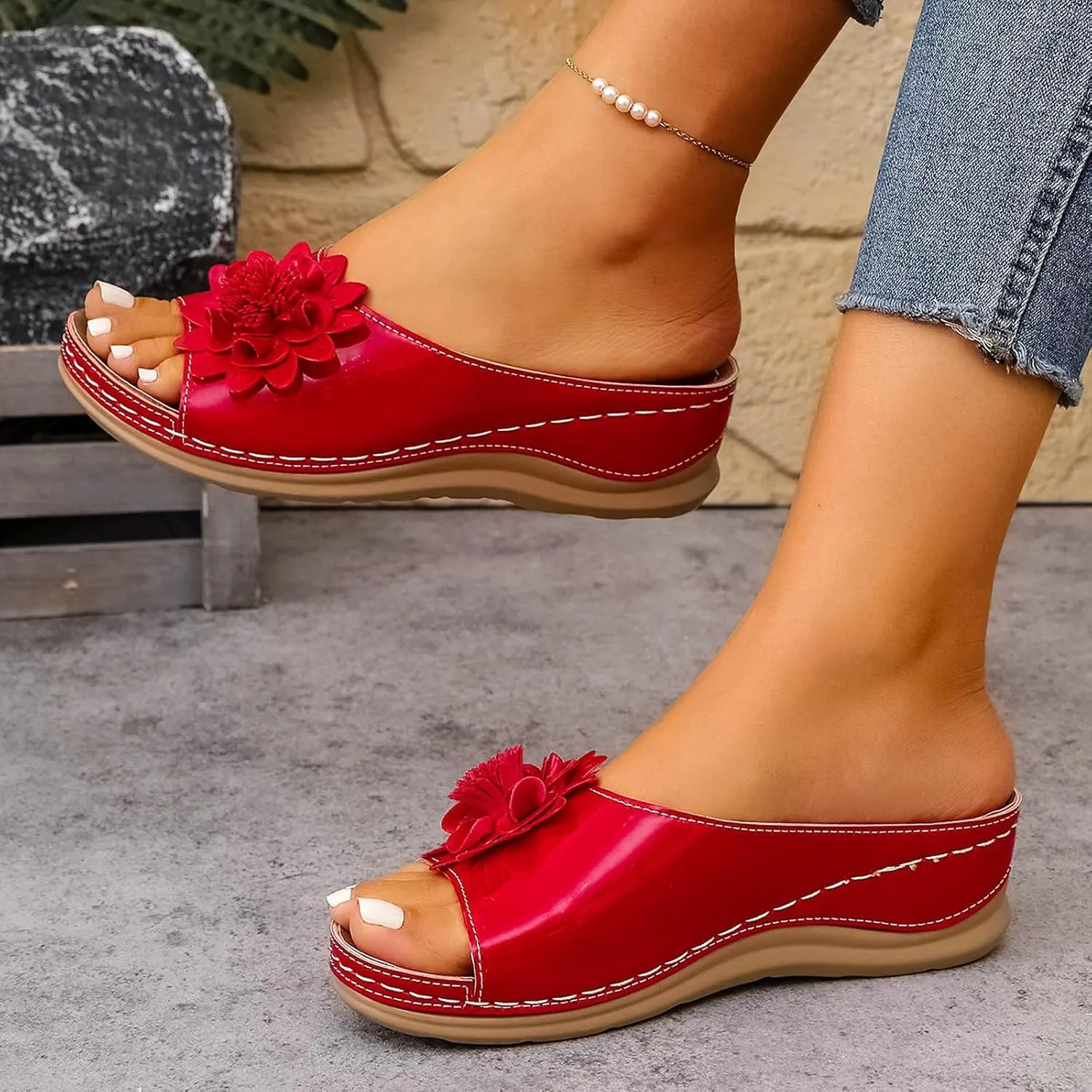 Women Sandals Fashion Summer New Pattern Flower Decoration Open Toe Breathable Comfortable Thick Womens Metallic Slides