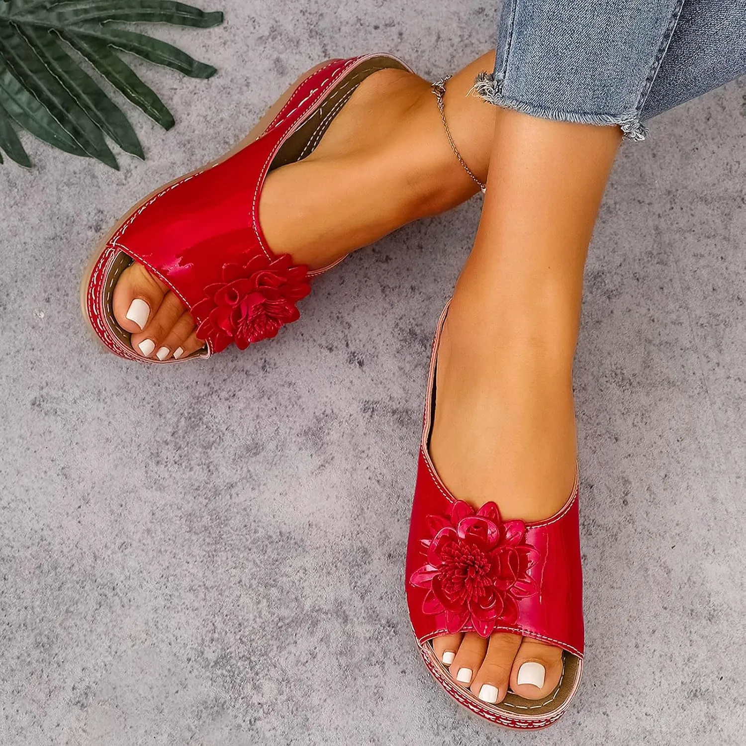 Women Sandals Fashion Summer New Pattern Flower Decoration Open Toe Breathable Comfortable Thick Womens Metallic Slides