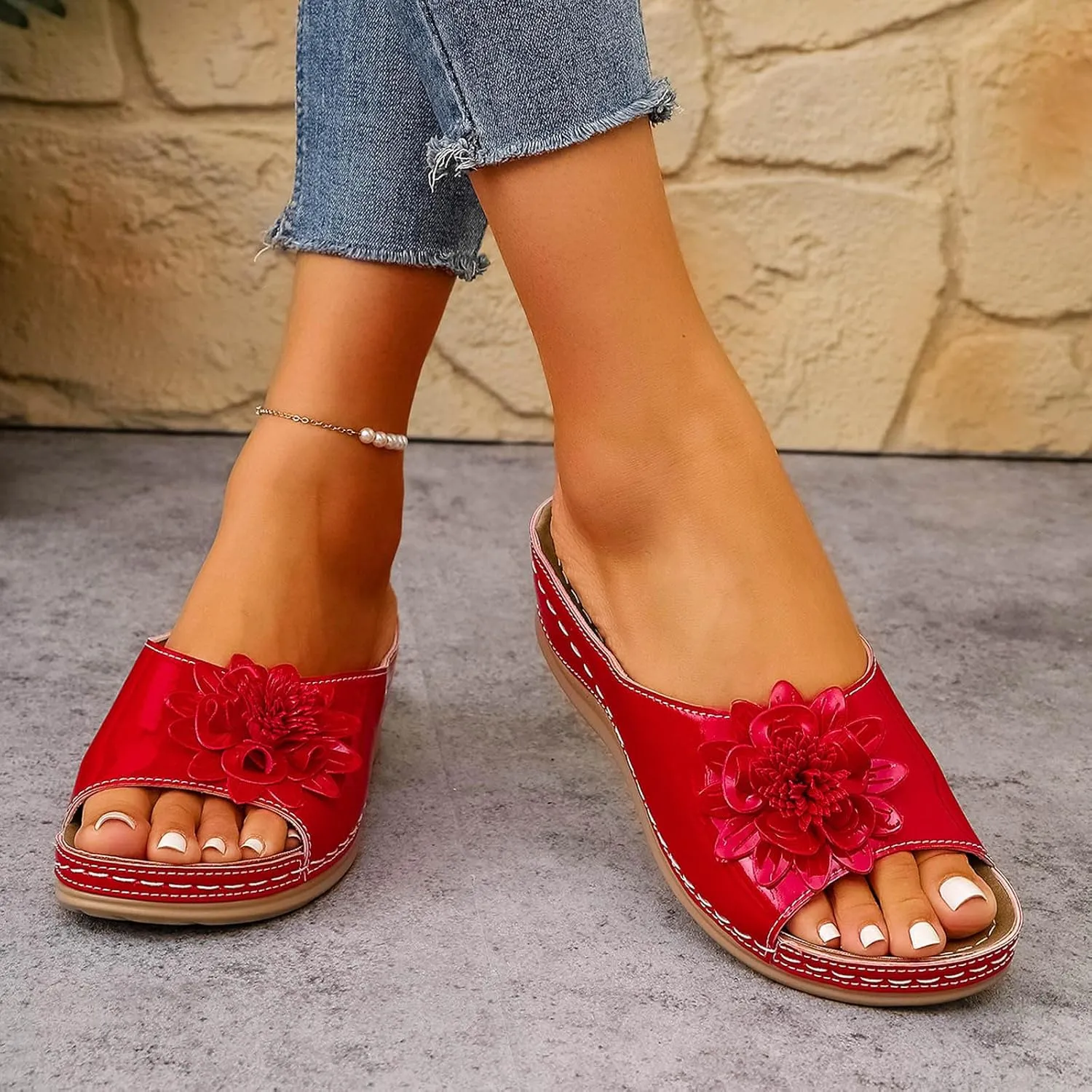 Women Sandals Fashion Summer New Pattern Flower Decoration Open Toe Breathable Comfortable Thick Womens Metallic Slides
