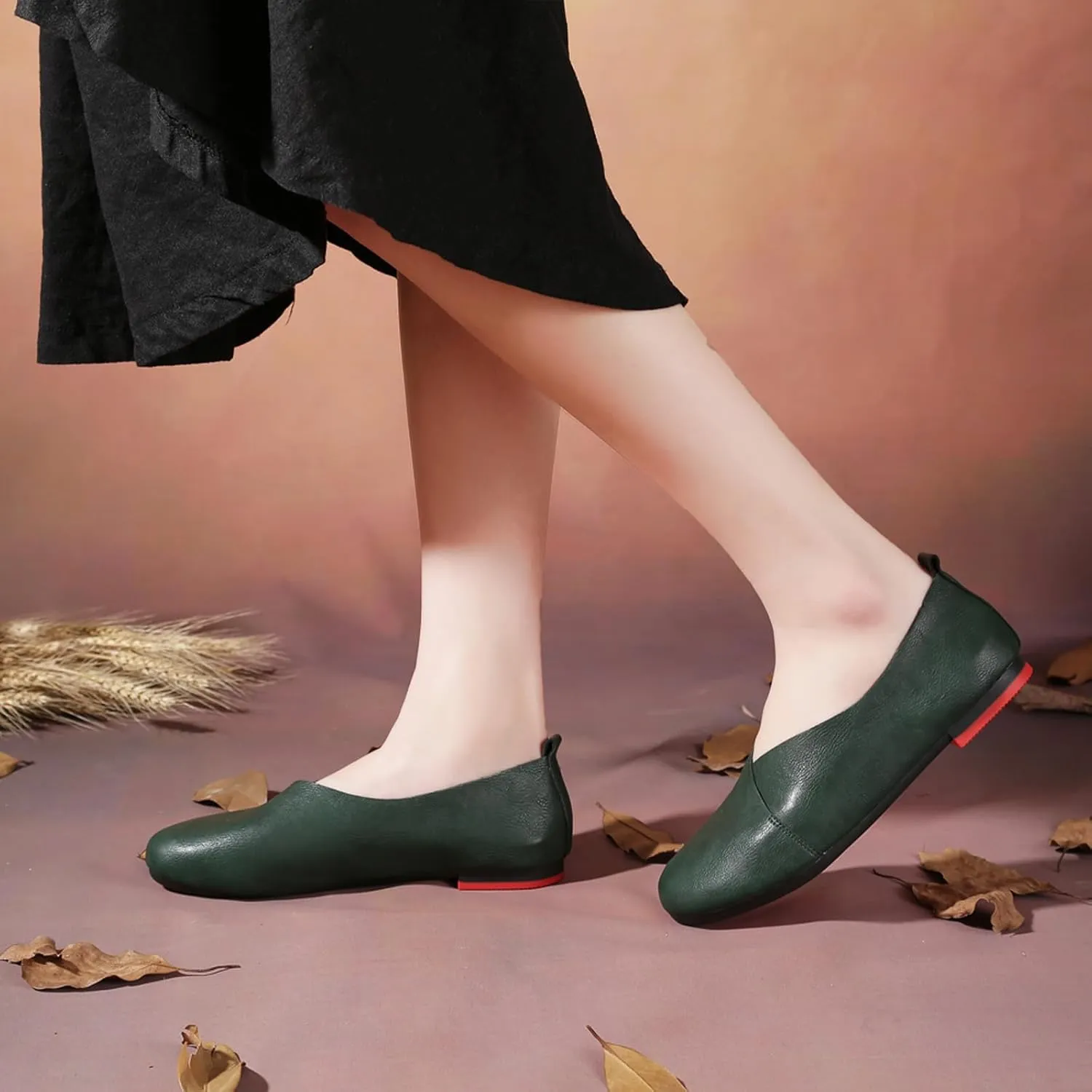 Women's Handmade Soft Leather Loafers,Round Toe Slip On Vintage Shallow Mouth Comfortable Soft Bottom Walking Driving Flats Shoes Owlkay Shoes