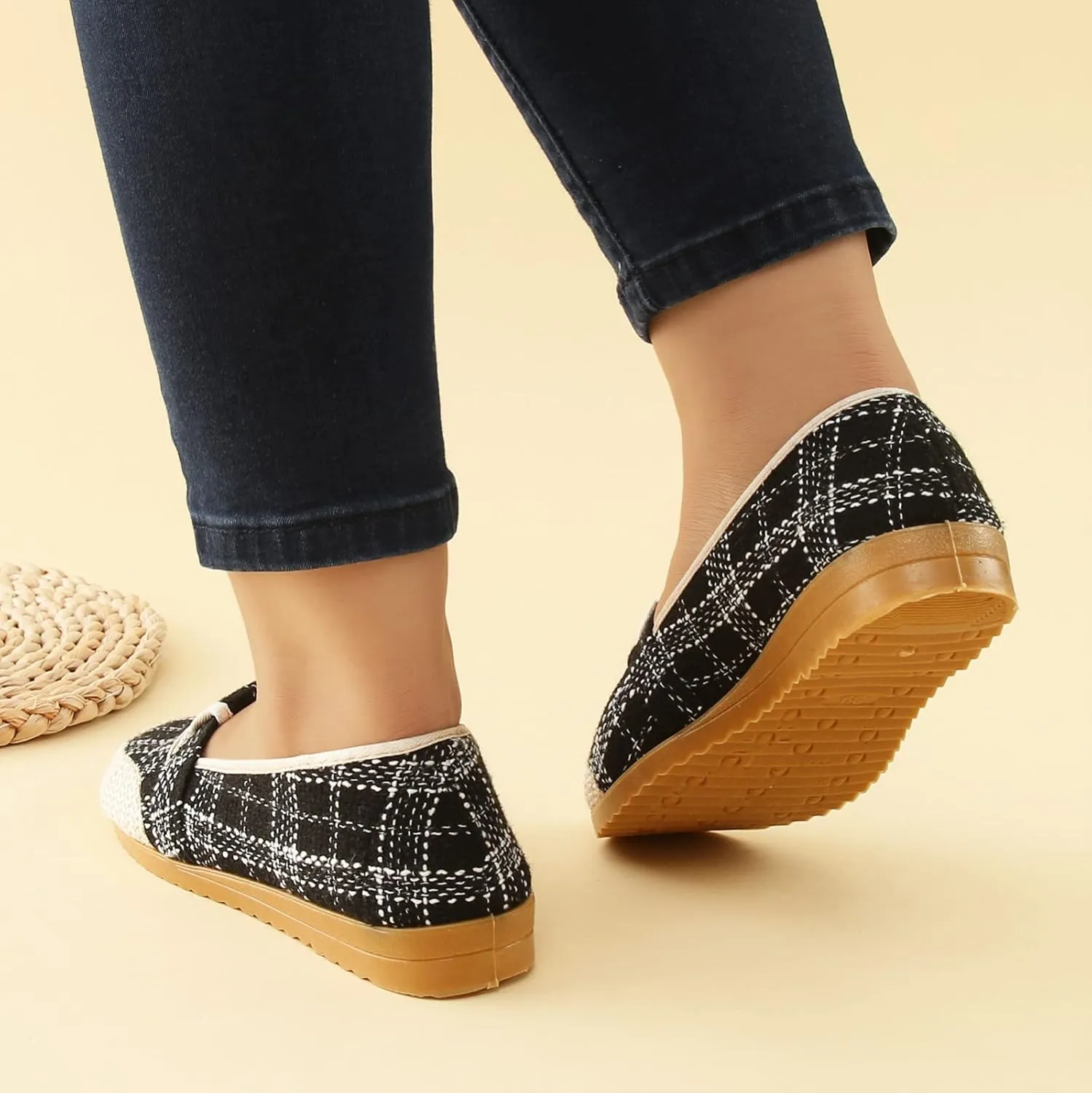 Womens Slip-On Loafers Casual Boat Loafers Shoes for Women Women's Comfort Penny Loafers with Arch Support