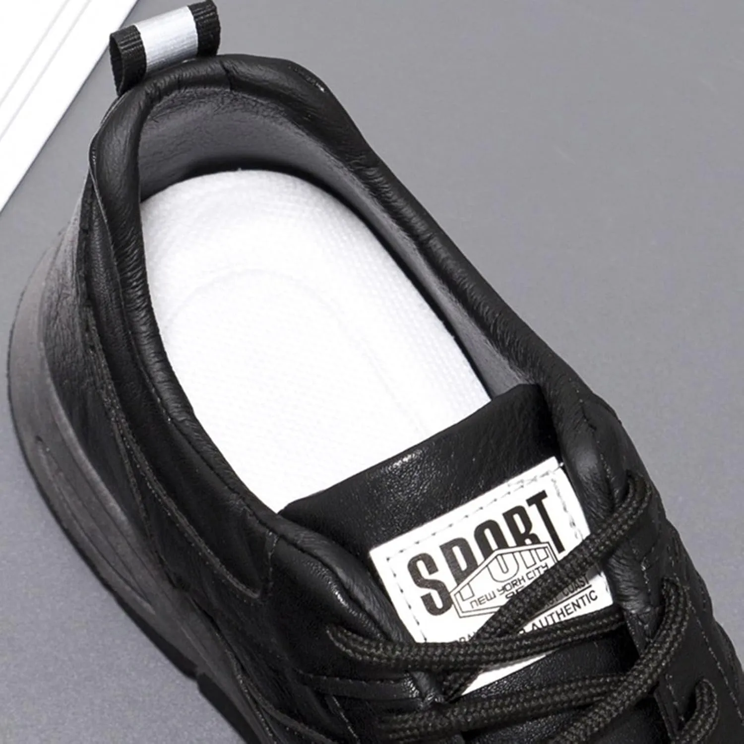 Womens Sneakers Walking Shoes for Men Men's Casual Slip-on Loafers Slip on Non Slip Low Top Casual Loafers for Women Dressy Slip On Sneakers Men Wide Width