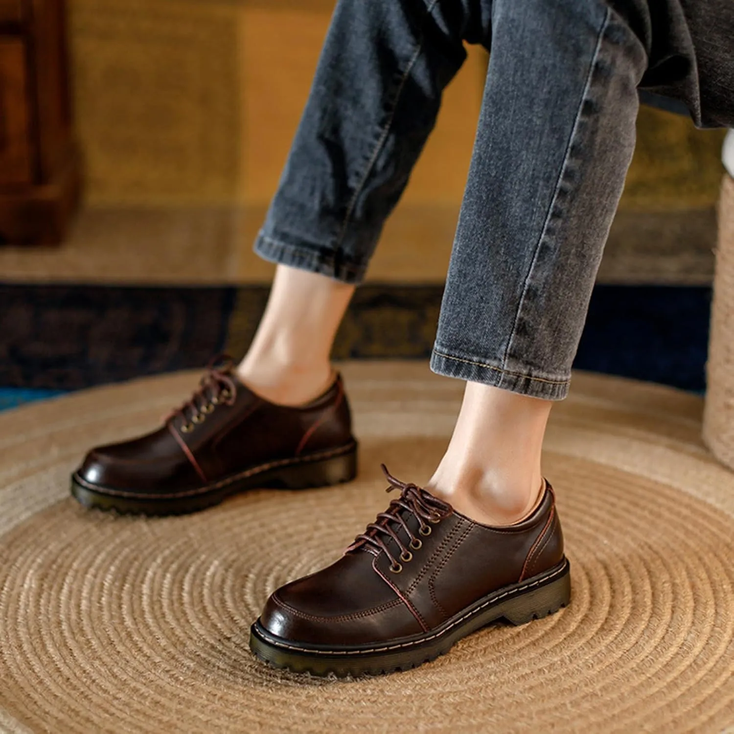 Women's Vintage College Style Loafers with Thick Sole and Comfortable Round Toe Strap, Soft Leather, Chunky Heel - Retro Loafers