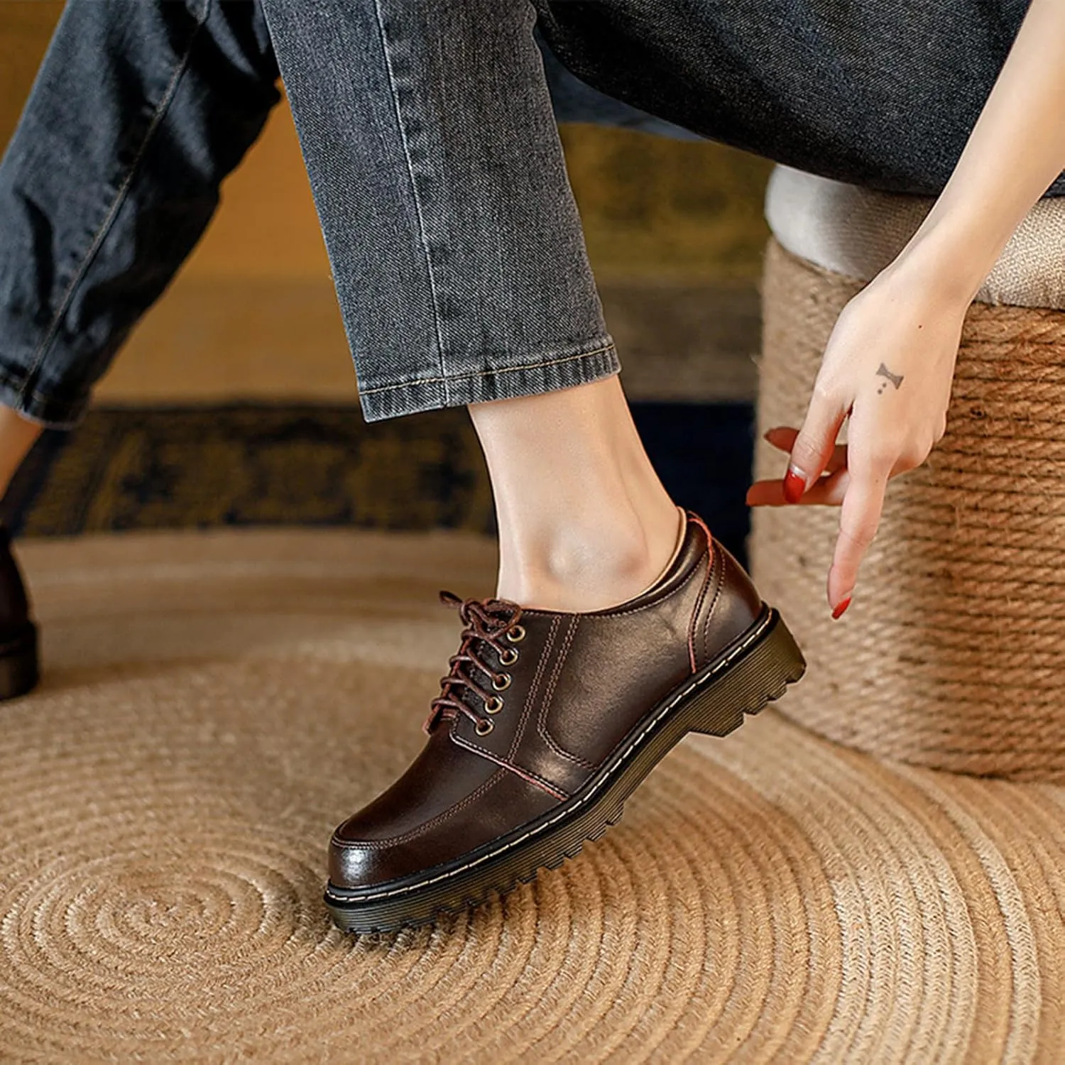 Women's Vintage College Style Loafers with Thick Sole and Comfortable Round Toe Strap, Soft Leather, Chunky Heel - Retro Loafers